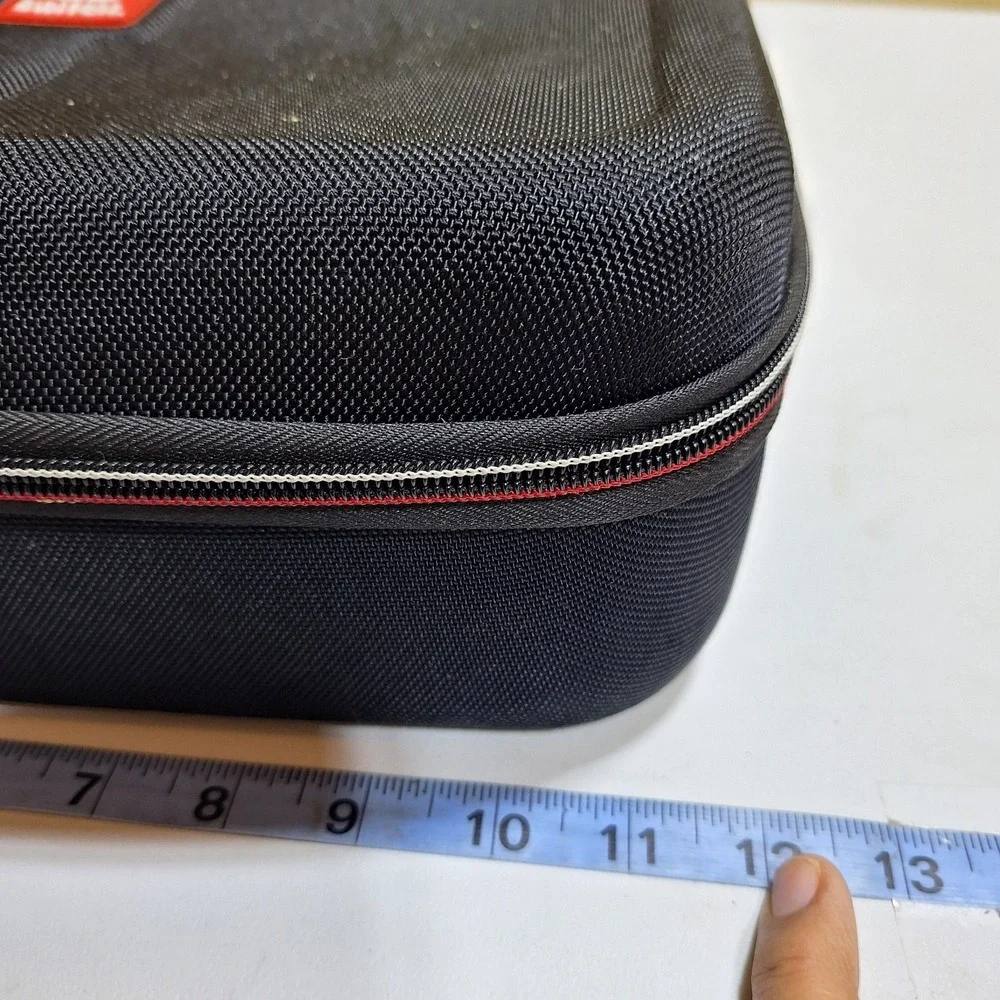 Nintendo Switch Deluxe Travel‎ Carrying Case Hard Shell Storage Case Official